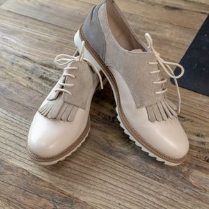 Clark "Griffen" oxfords - size 9 - in "Mabel"